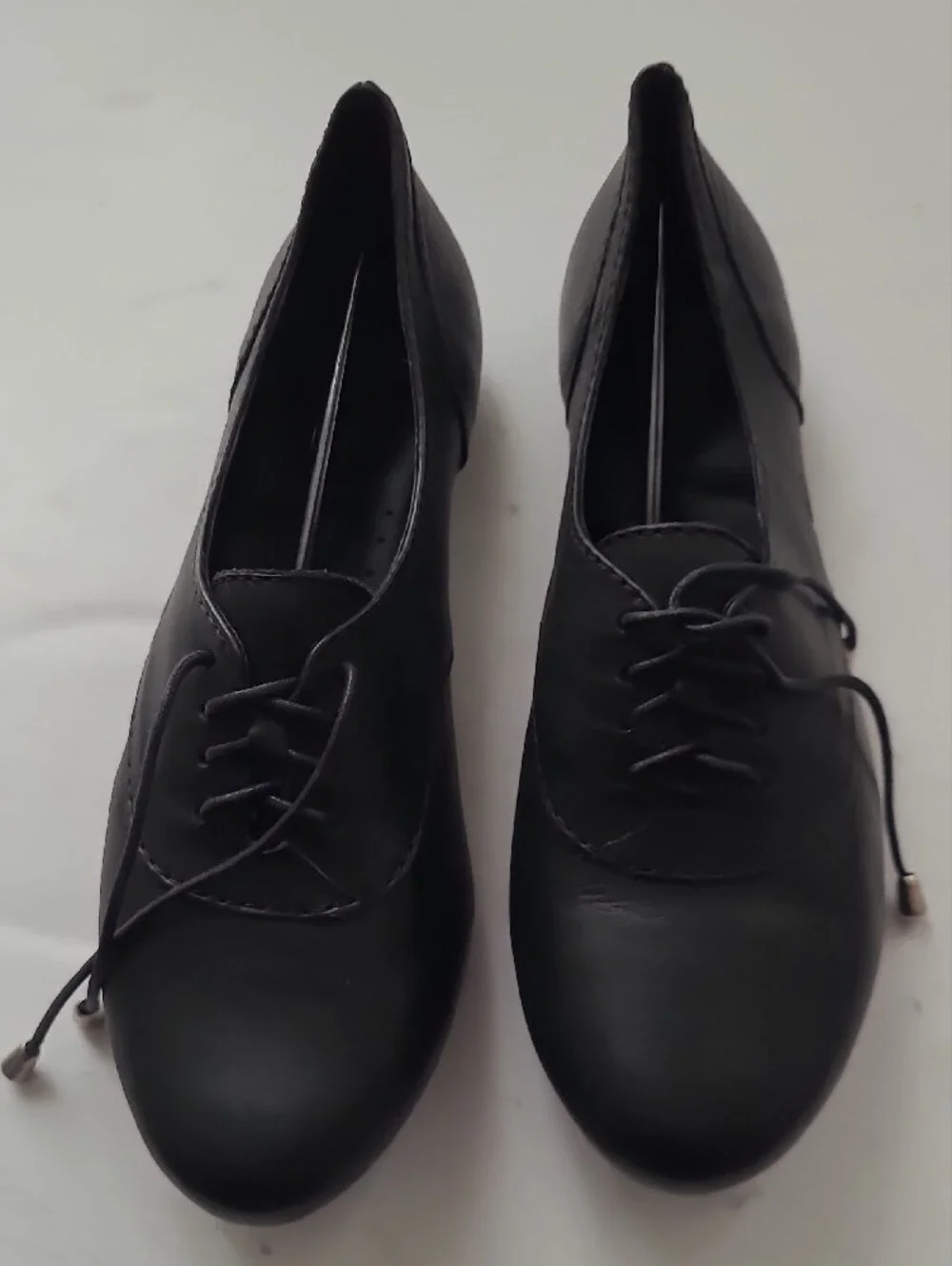 Born Black Leather Lace-Up Oxford Flats